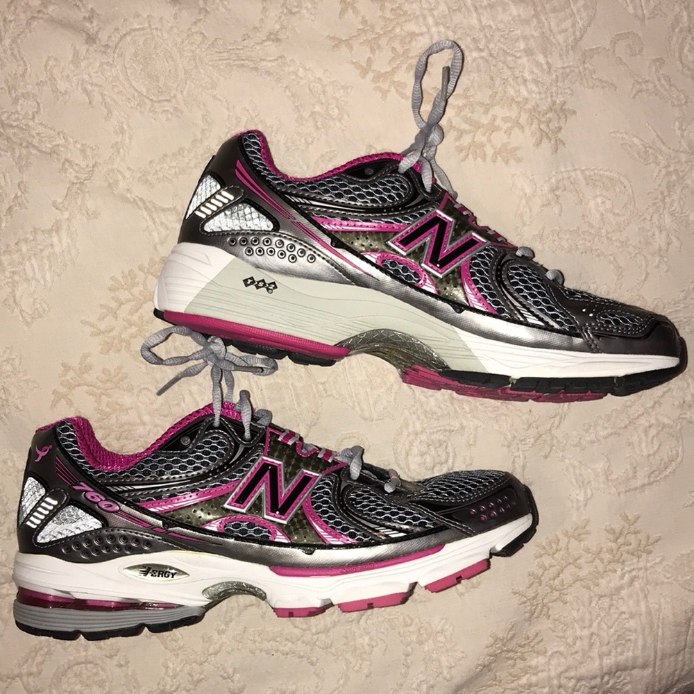 Shoes - Picture 2 of 3